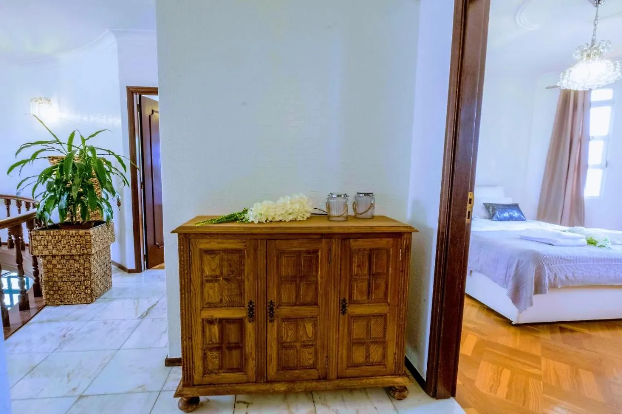 Дом отдыха Вилла Gem Of A House By Madeira Sun Travel Фуншал Португалия